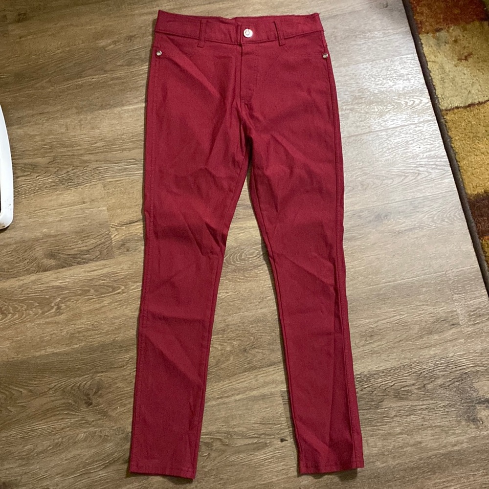 Girls skinny jeans. Size l/xl maroon. Indero brand. Good condition